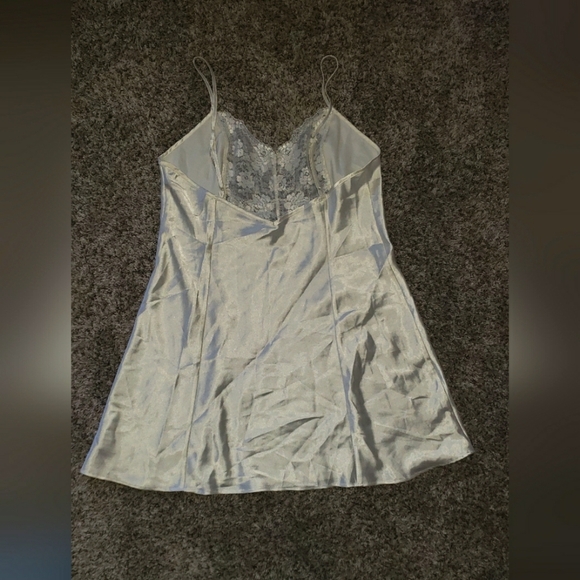 Victoria's Secret| Vintage White Lace Silky Slip Dress with Side Slit - Picture 5 of 5